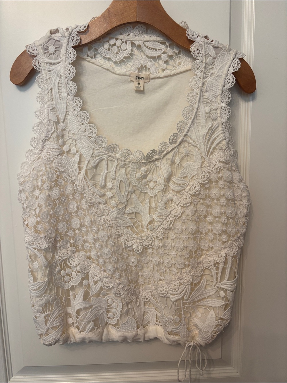 Anthropologie Tiny top NWOT SZ M - Picture 2 of 4